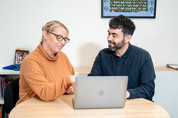 01-Rockdale-STJPS-learning-staff-laptops